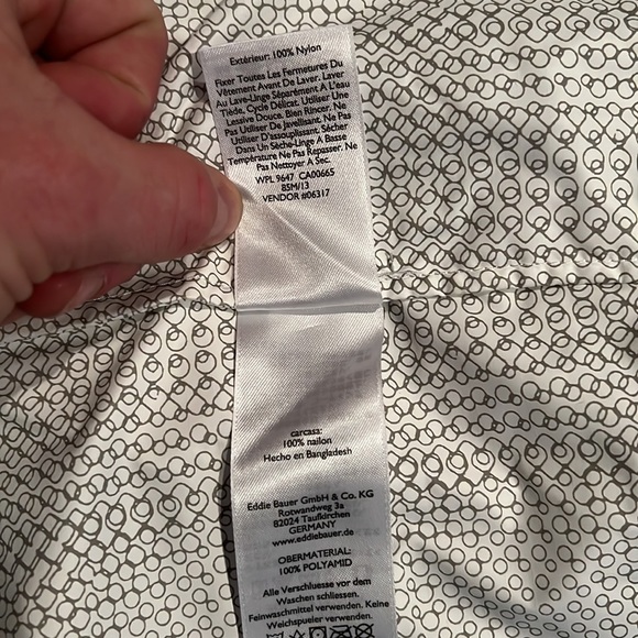 Eddie Bauer Waterproof Rain Jacket - Picture 6 of 8